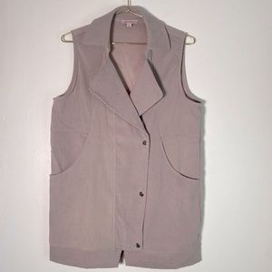 Remixmess Women’s Sleeveless Khaki Beige Overlap Vest Top Size Small